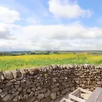 Carden Laithe Barn בית נופש