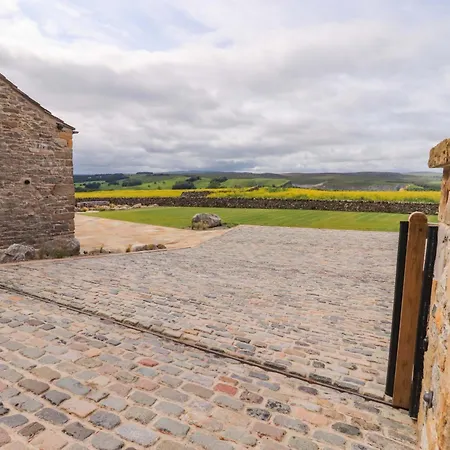 Carden Laithe Barn *