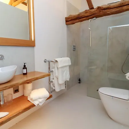 Carden Laithe Barn *