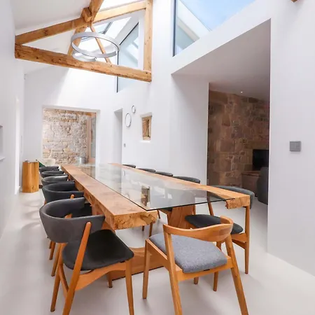 Carden Laithe Barn * سكيبتون